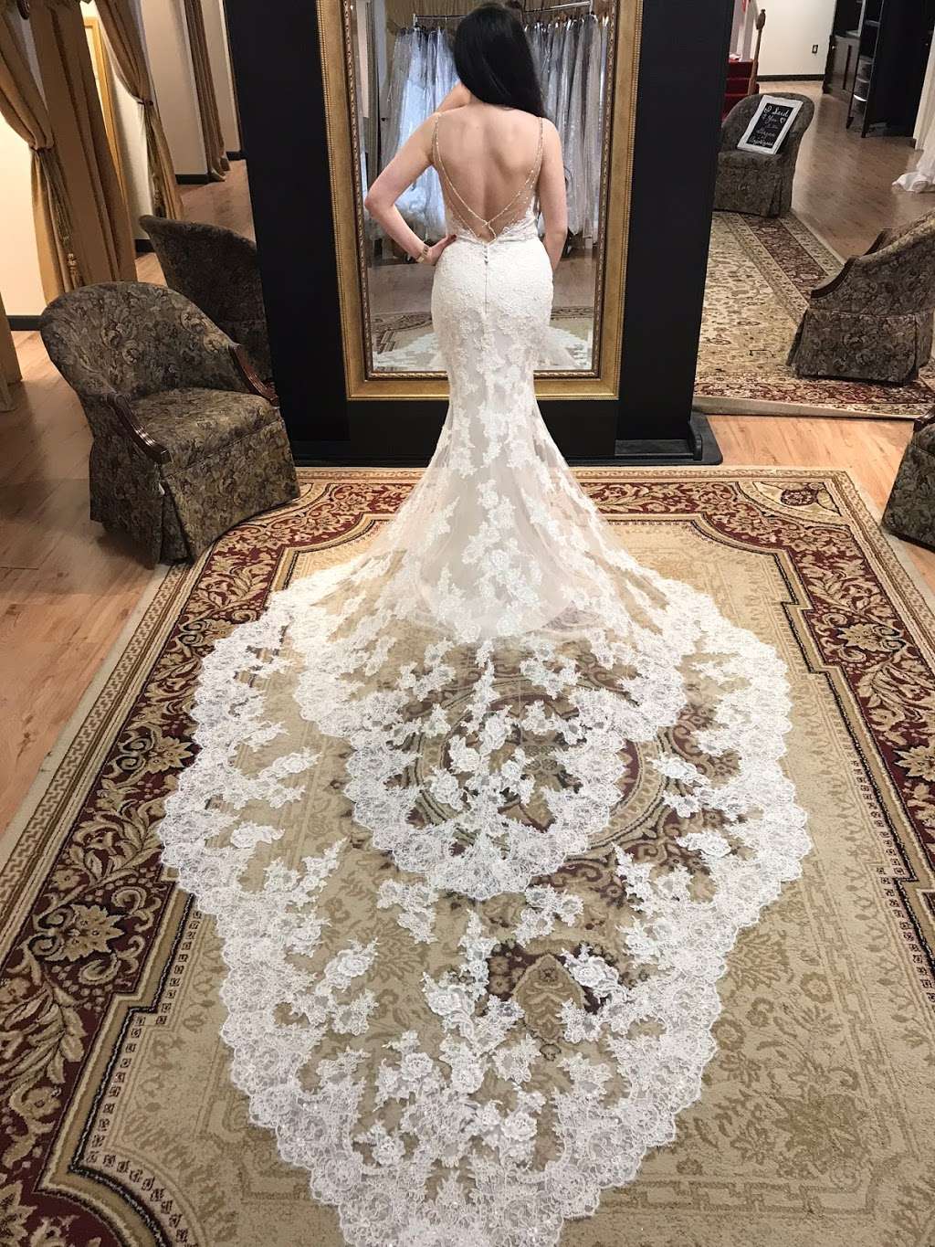 Anjolique Bridal & Formal | 21500 Catawba Ave, Cornelius, NC 28031 | Phone: (704) 834-1128