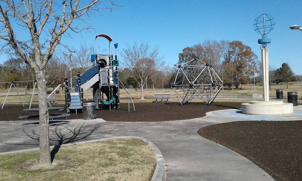 Howell Community Park | 5509 Winbourne Ave, Baton Rouge, LA 70805, USA | Phone: (225) 272-9200