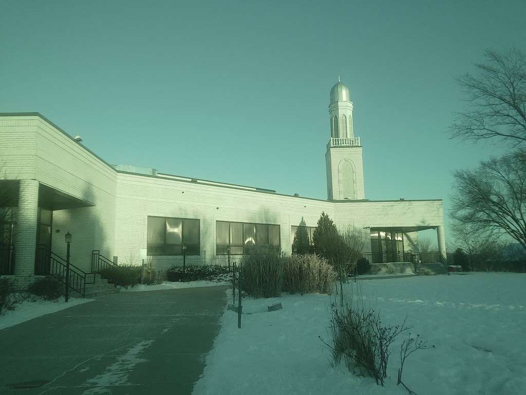 Bait-ul-Jaamay Mosque | 2S510 IL-53, Glen Ellyn, IL 60137, USA | Phone: (630) 790-4100