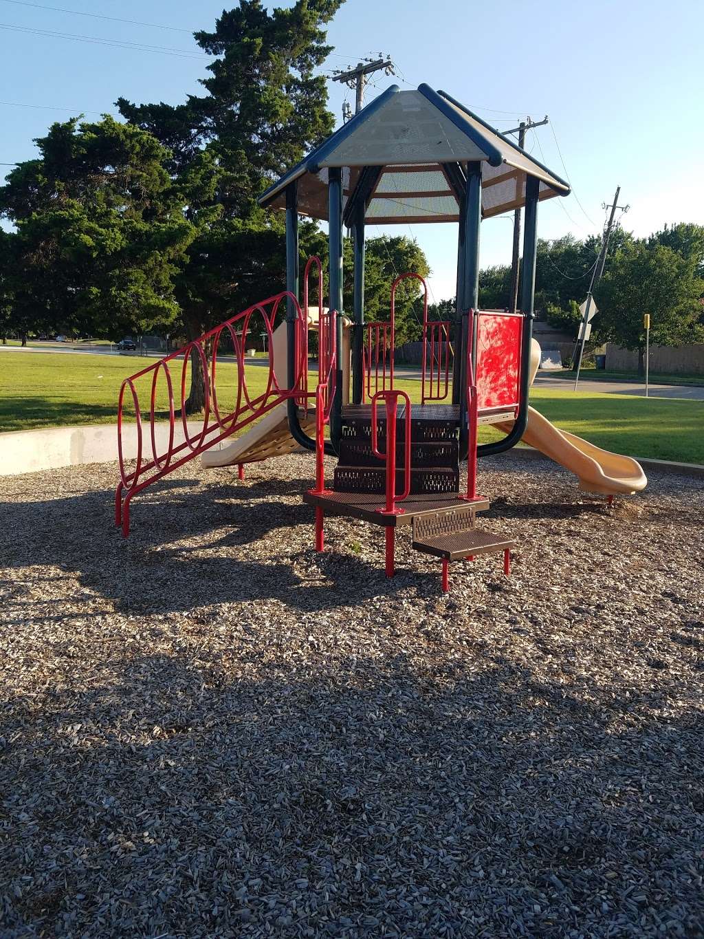 Sugarberry Park Playground | 9100-9150 County View Rd, Dallas, TX 75249, USA