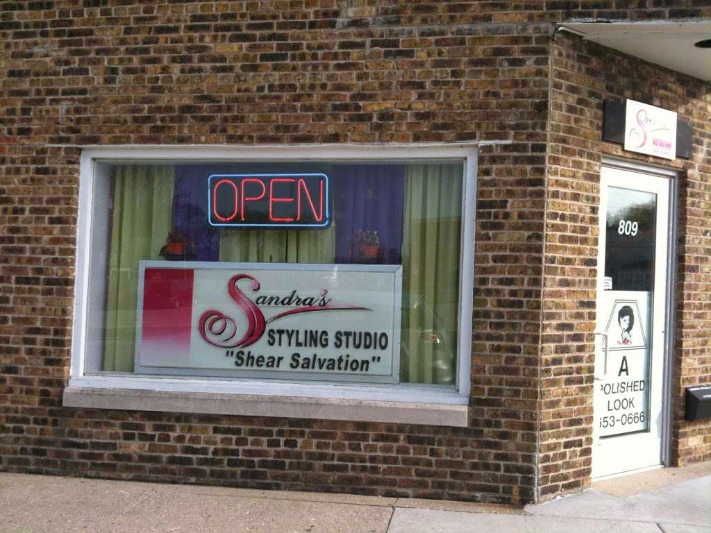 Sandras Styling Studio | 809 43rd St, Kenosha, WI 53140, USA | Phone: (262) 652-4777