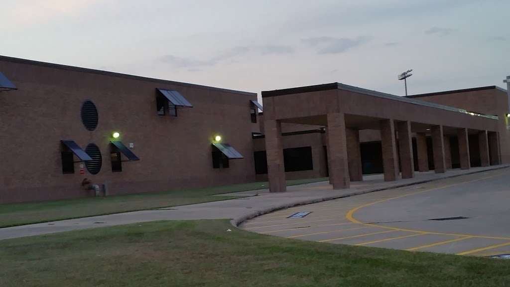 Truitt Middle School | 6600 Addicks Satsuma Rd, Houston, TX 77084, USA | Phone: (281) 856-1100