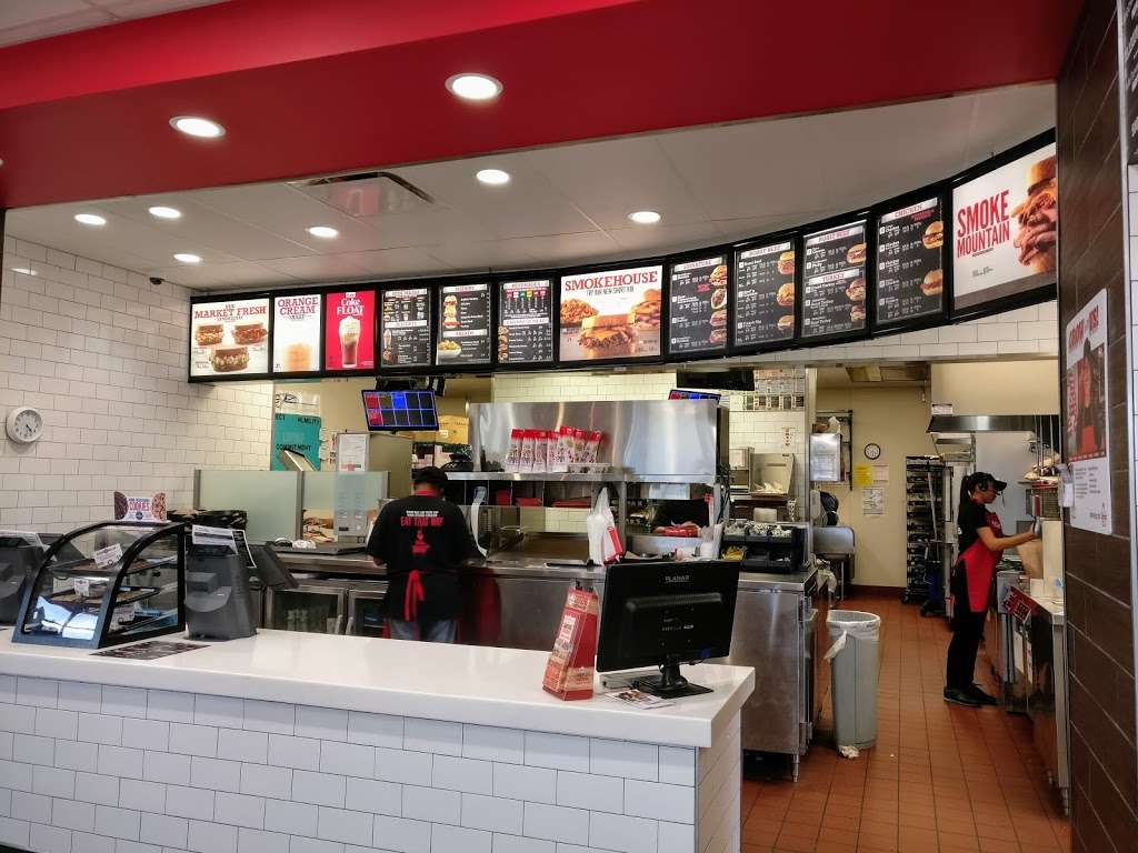 Arbys | 18408 E 47th Ave, Denver, CO 80249 | Phone: (303) 307-1395