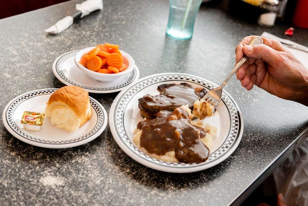 Wimpy & Dees Diner | 5051 Horseshoe Pike, Honey Brook, PA 19344, USA | Phone: (484) 514-2250