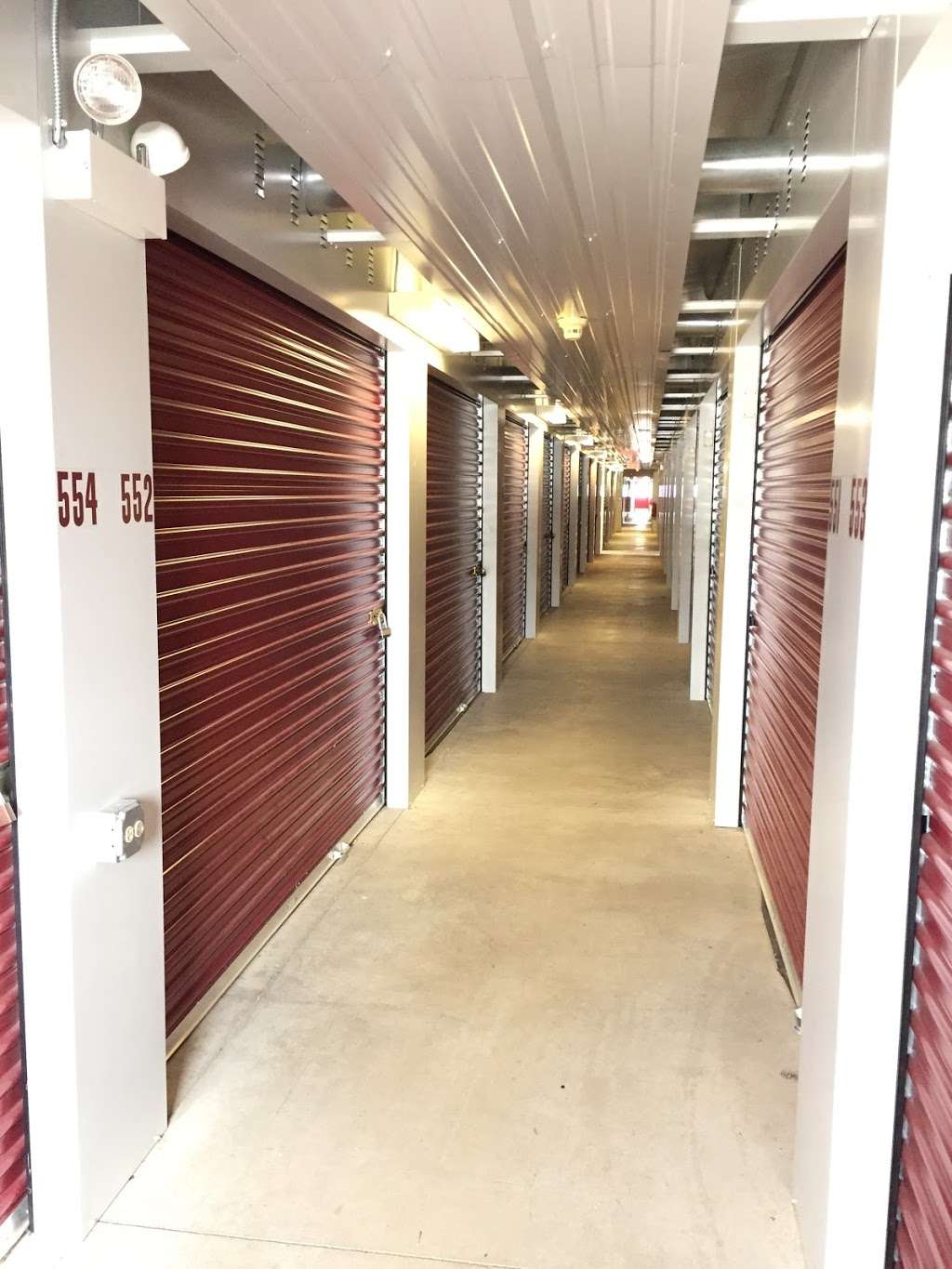 Red Dot Storage | 19301 Chicago Heights Glenwood Rd, Glenwood, IL 60425, USA | Phone: (708) 613-2190