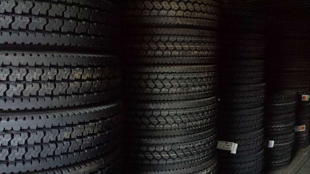 Singular Tire Sales - Location 3 | 14258 Valley Blvd, Fontana, CA 92335, USA | Phone: (909) 355-3613