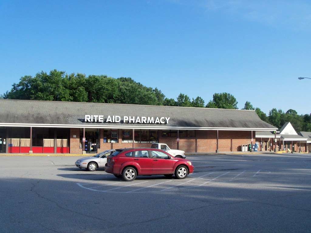 Rite Aid | 104 W Broaddus Ave, Bowling Green, VA 22427, USA | Phone: (804) 633-5058