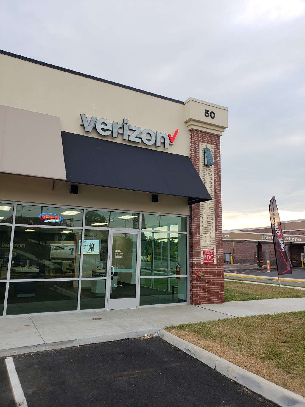 Verizon Authorized Retailer - The Wireless Center | 50 North Stafford Complex Center, Stafford, VA 22554, USA | Phone: (540) 779-0700