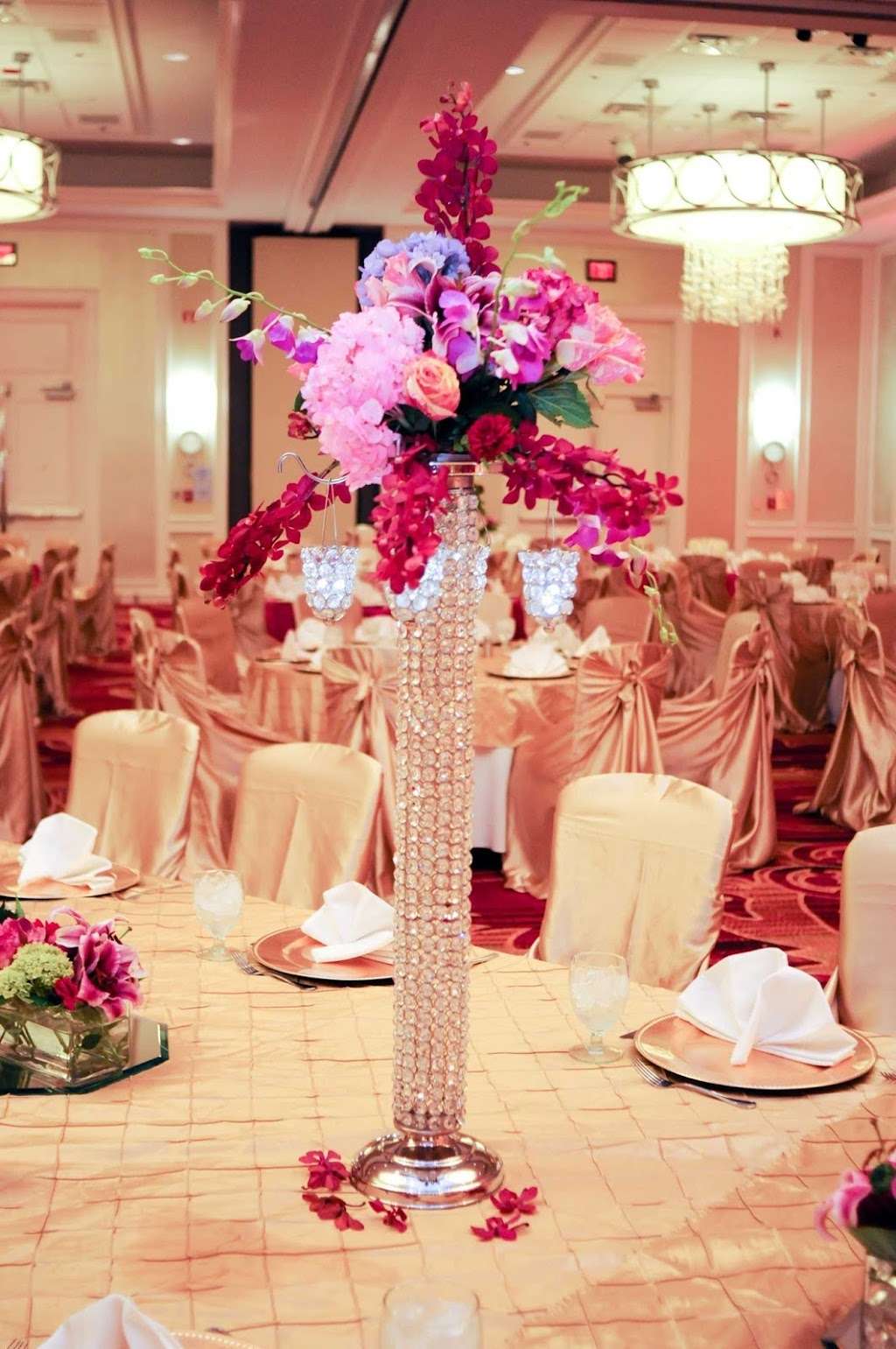 Americas Beautiful Florist | 414 Hungerford Dr #112, Rockville, MD 20850 | Phone: (301) 251-0500