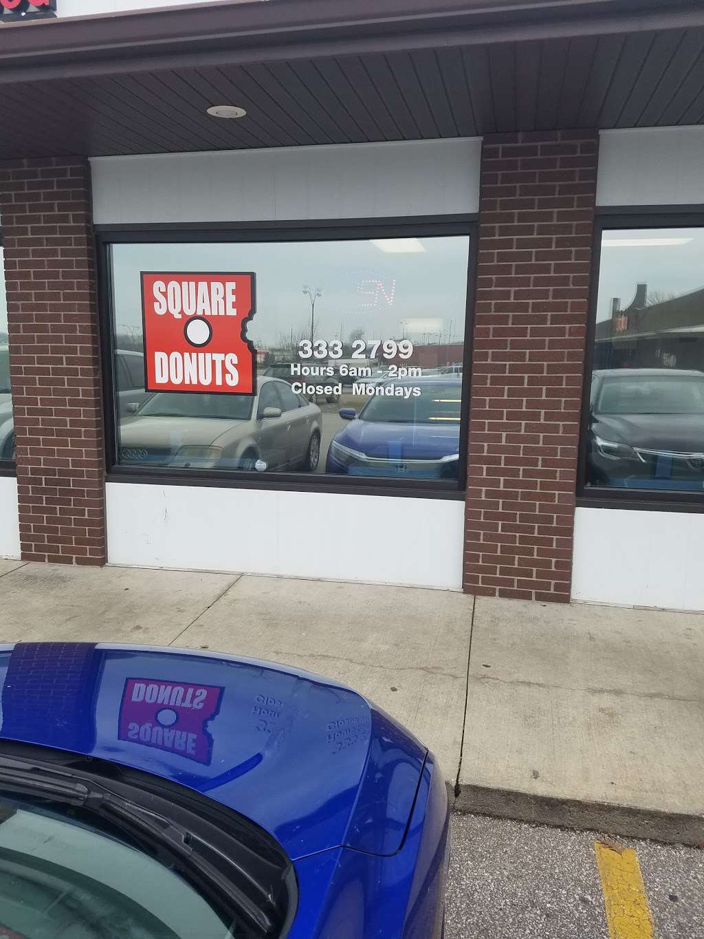 Square Donuts | 3866 W 3rd St, Bloomington, IN 47404, USA | Phone: (812) 333-2799