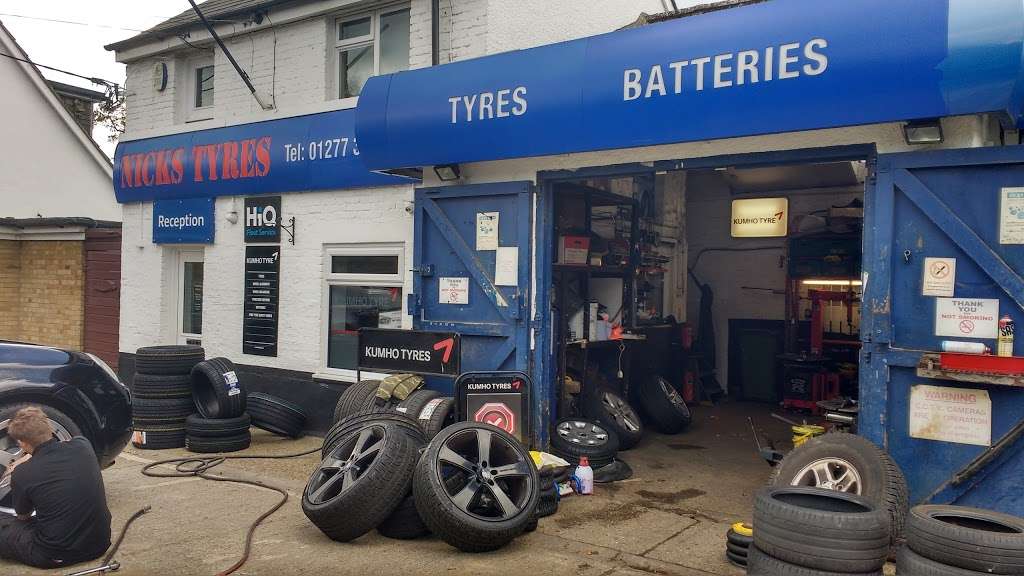 NICKS TYRES LTD | Bentley Garage, Ongar Rd, Brentwood CM15 9SB, UK | Phone: 01277 372779