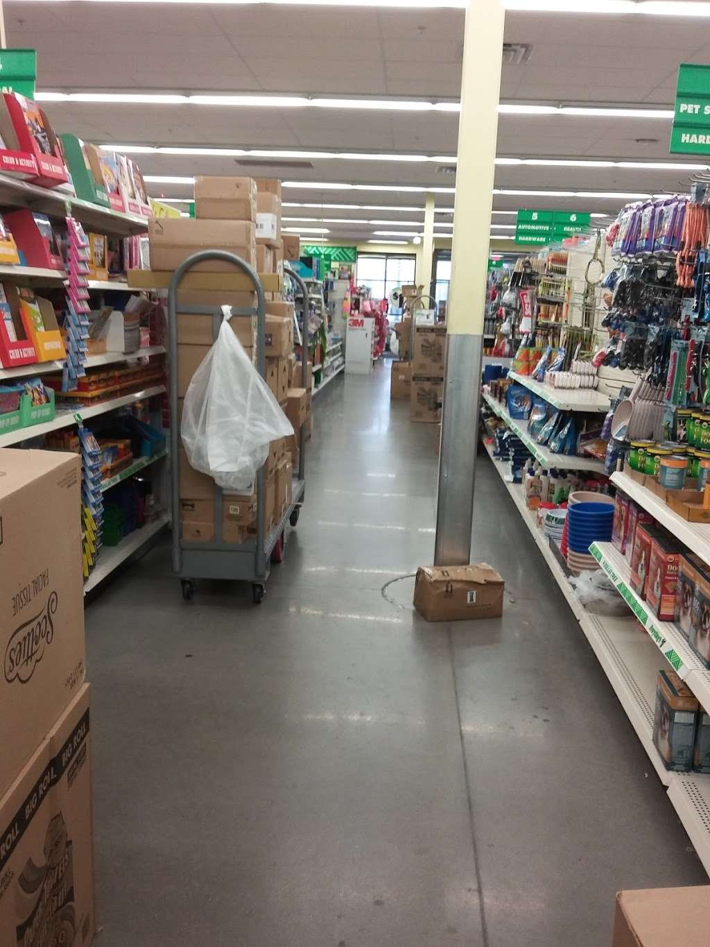 Dollar Tree | 1780 Tilden Ridge Dr, Hamburg, PA 19526, USA | Phone: (610) 562-2009