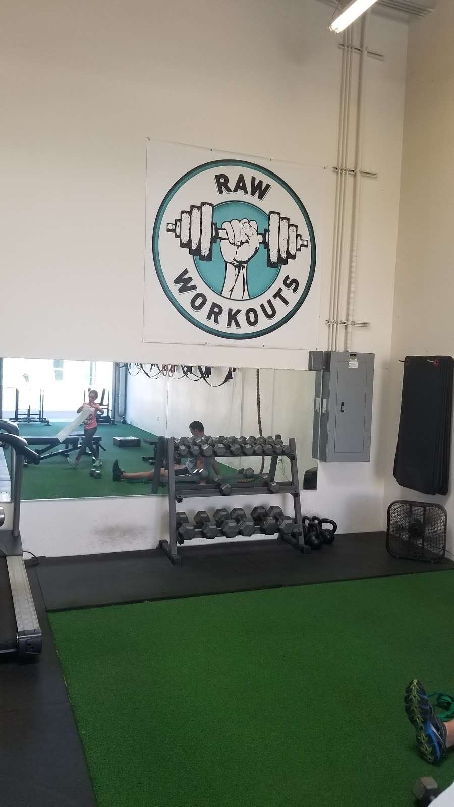 Raw Workouts | 6043 Olivas Park Dr Suite E, Ventura, CA 93003