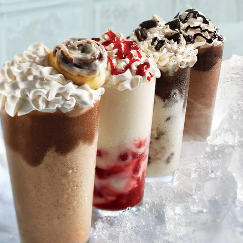 Cinnabon | 3030 Plaza Bonita Rd FC2, National City, CA 91950, USA | Phone: (619) 472-1111