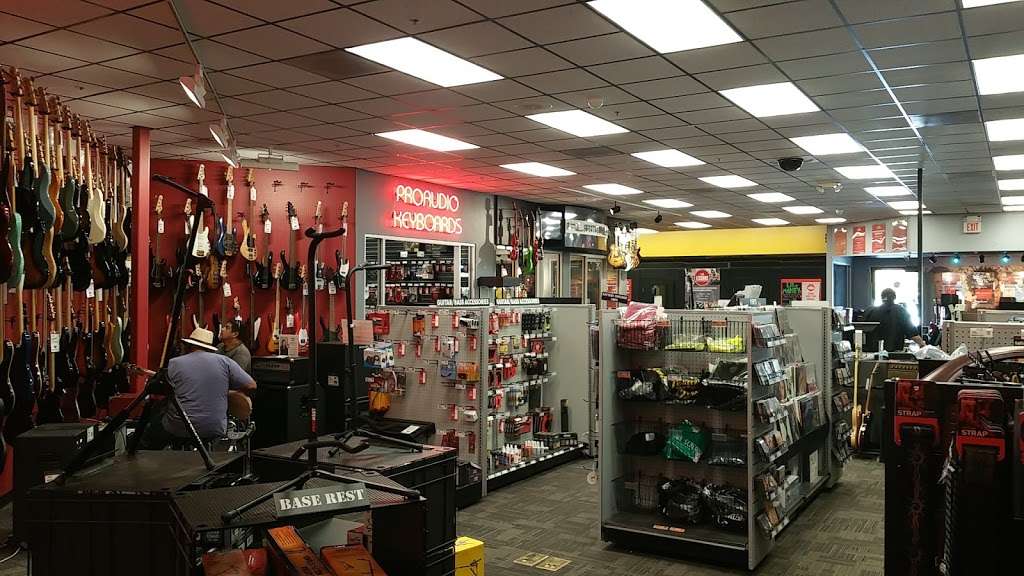 Guitar Center | 1280 Willow Pass Rd Suite A, Concord, CA 94520, USA | Phone: (925) 363-7770