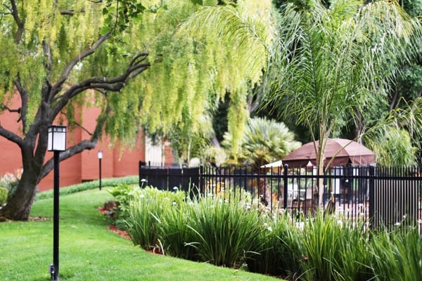 Summerwood Apartments | 444 Saratoga Ave, Santa Clara, CA 95050, USA | Phone: (408) 241-1445