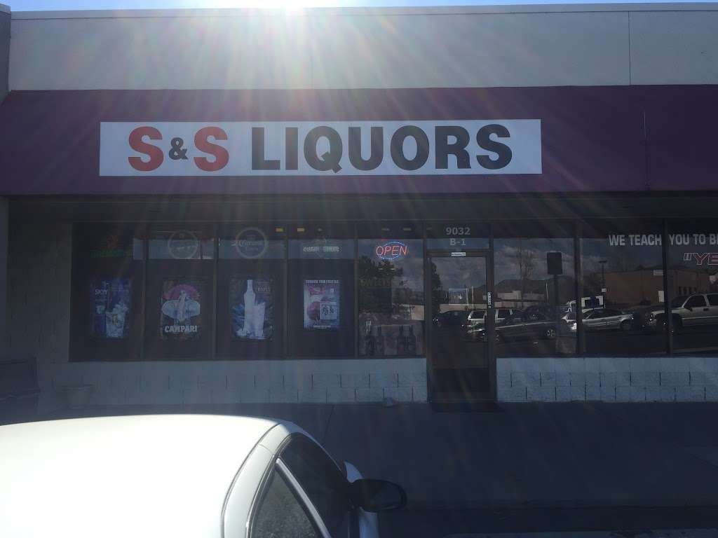 S&S Liquors | 9032 W Ken Caryl Ave, Littleton, CO 80128, USA | Phone: (303) 284-9156