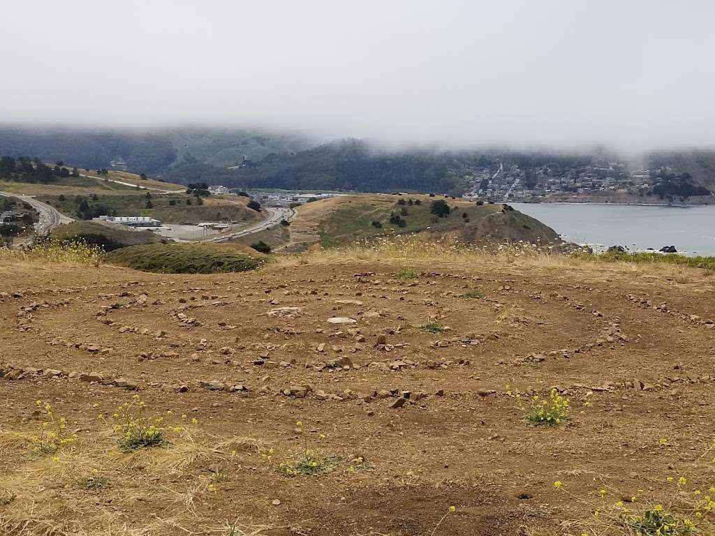 Mori Point Parking Lot | Pacifica, CA 94044