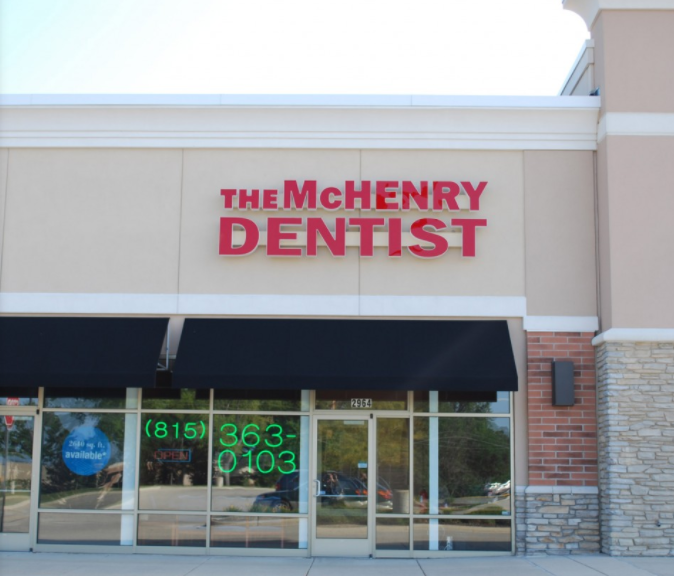 The McHenry Dentist | 2964 Commerce Dr, McHenry, IL 60051, USA | Phone: (815) 363-0103