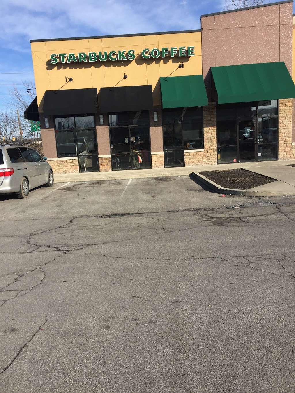 Starbucks | 1085 N Green St, Brownsburg, IN 46112, USA | Phone: (317) 852-4165