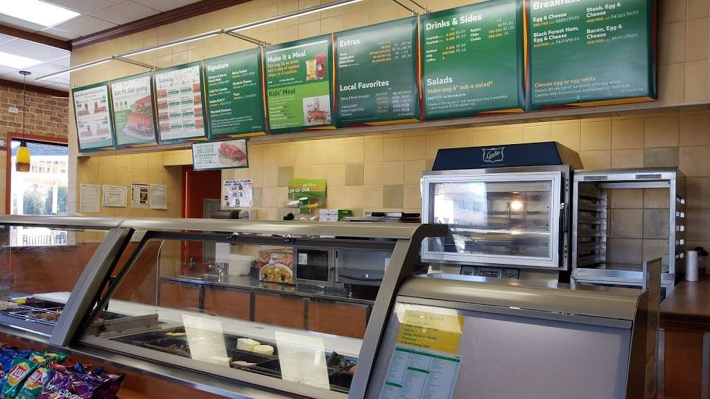 Subway | 1365 Roosevelt Ave, Carteret, NJ 07008, USA | Phone: (732) 366-4622