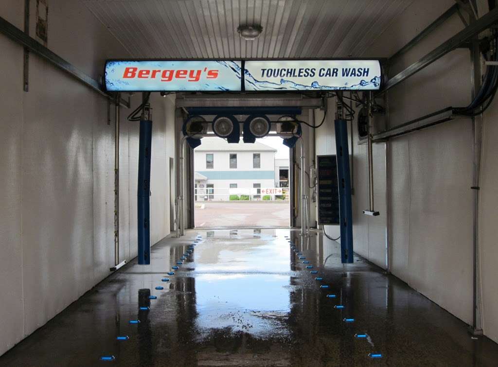 Bergeys Touchless Car Wash | 436 Harleysville Pike, Souderton, PA 18964, USA | Phone: (215) 723-6071