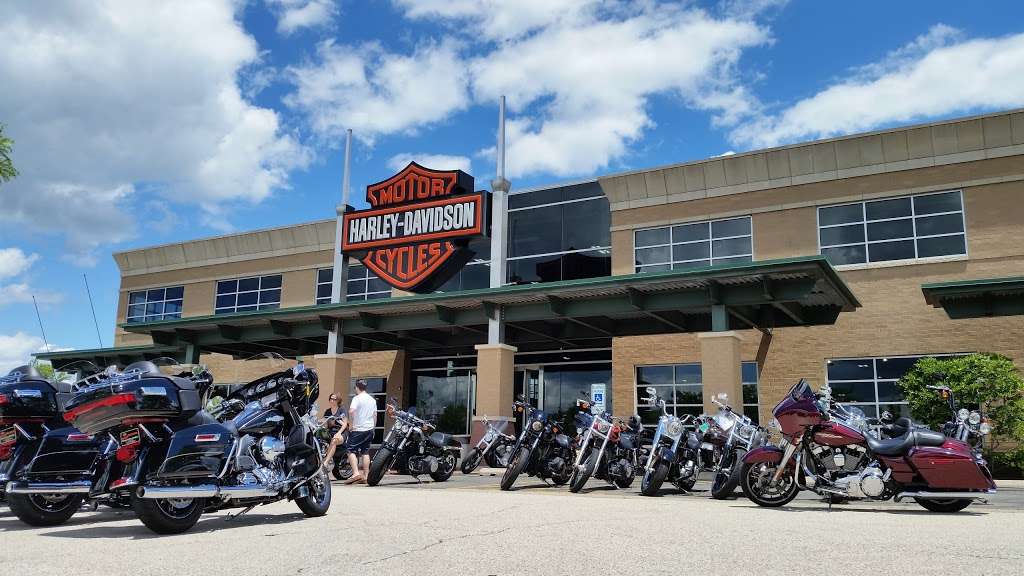 Chicago Harley-Davidson | 5490 Park Pl, Rosemont, IL 60018, USA | Phone: (847) 454-7244