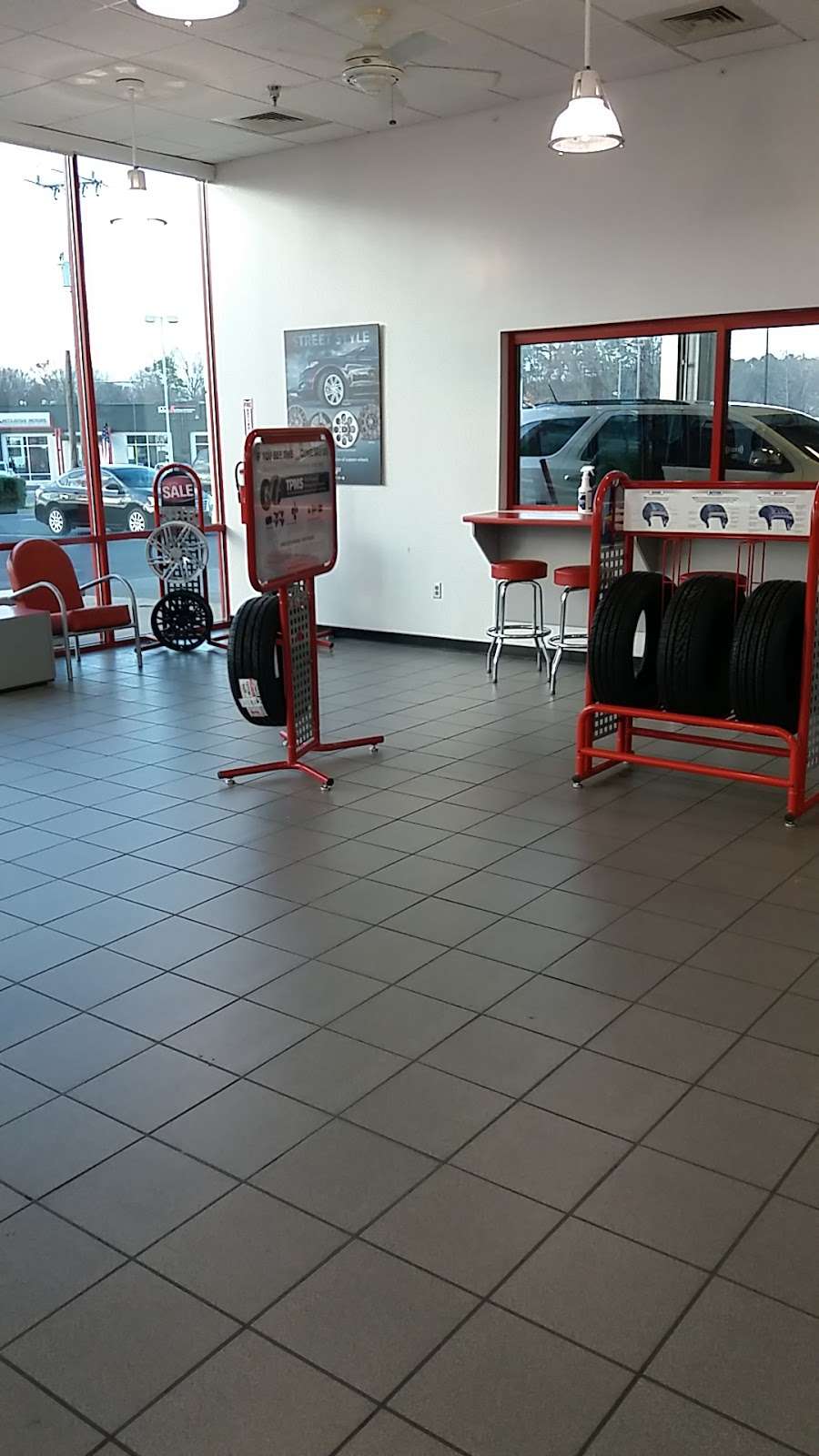 Discount Tire | 2416 W Roosevelt Blvd, Monroe, NC 28110 | Phone: (704) 283-0924