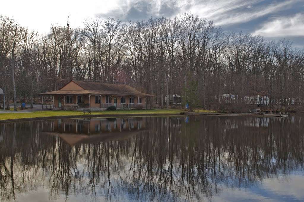 Otter Lake Camp-Resort | 1639 Marshalls Creek Rd, East Stroudsburg, PA 18302 | Phone: (570) 223-0123