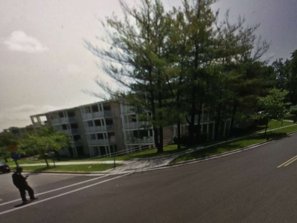 Cooper Ln & Warner Ave | Landover Hills, MD 20784, USA