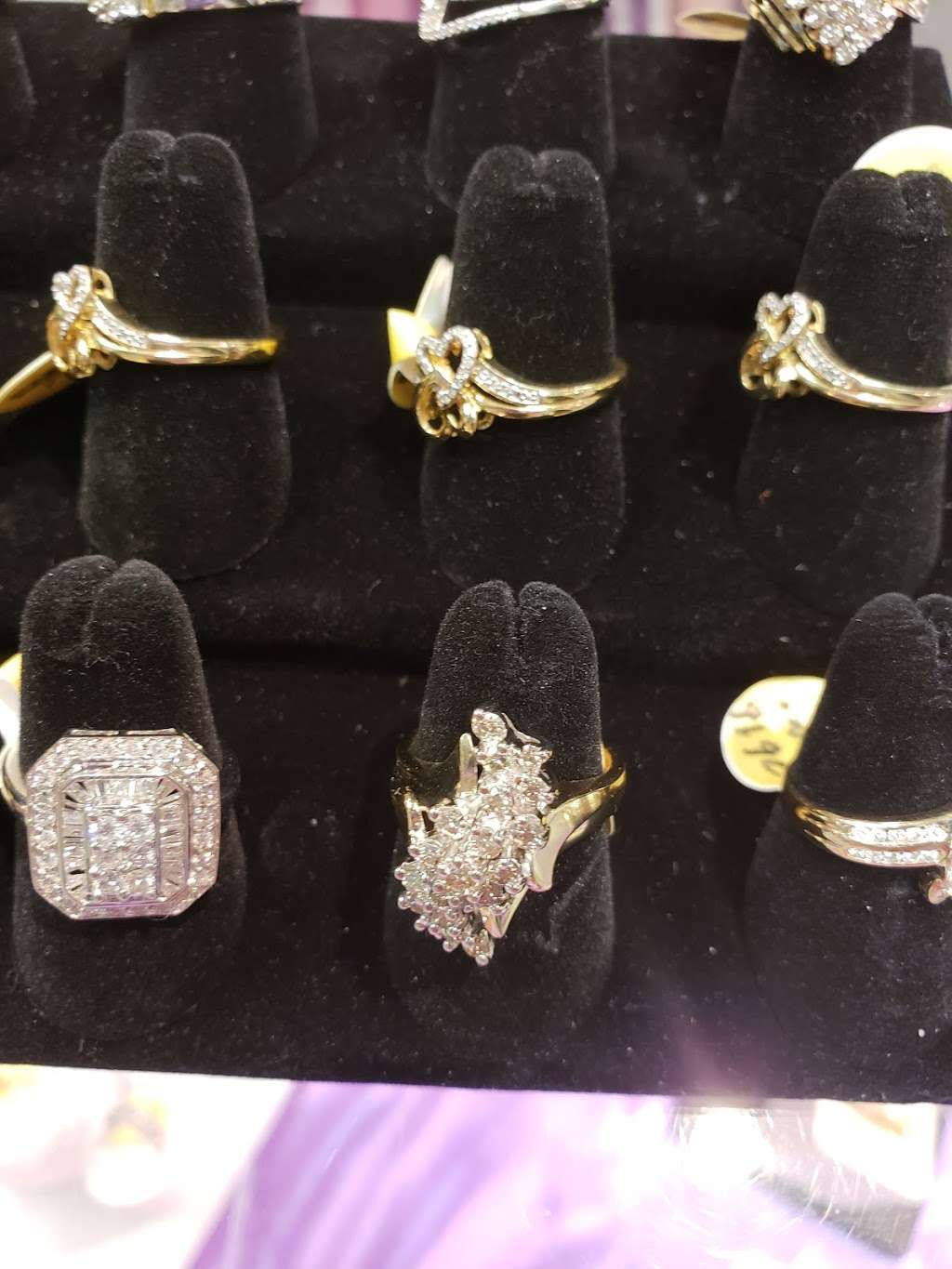 Gold Rush Jewelry The Gift Card KING | 3294 Red Lion Rd, Philadelphia, PA 19114, USA | Phone: (215) 632-1100