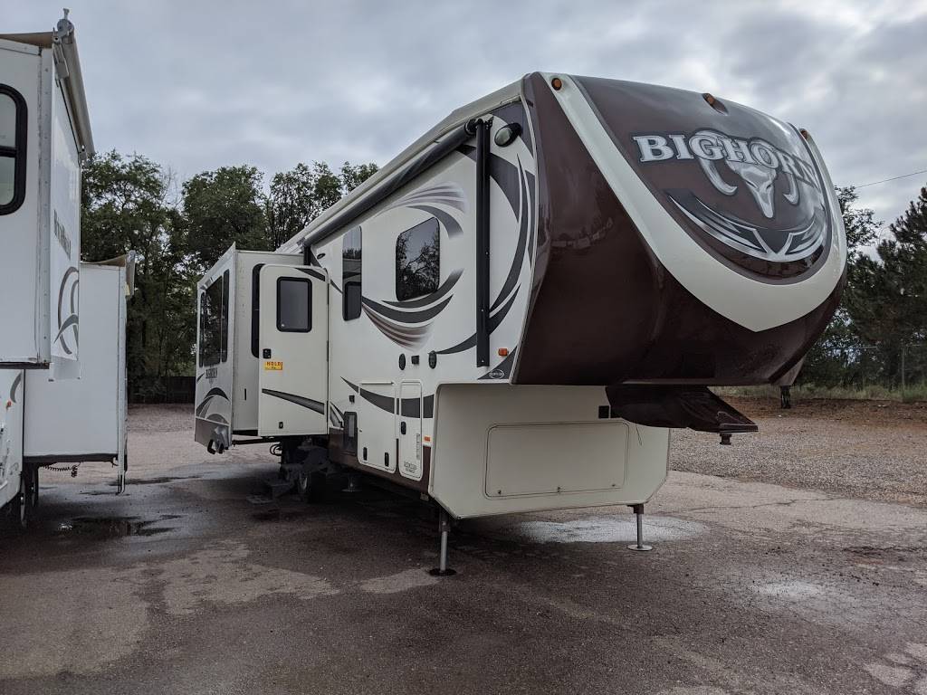 Trailer Source RV Center | 11808 W 44th Ave, Wheat Ridge, CO 80033, USA | Phone: (303) 940-4930