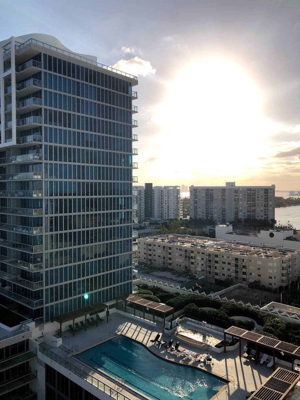 Carillon Condo Miami Beach | 6801 Collins Avenue PH, Miami Beach, FL 33141 | Phone: (305) 814-9434