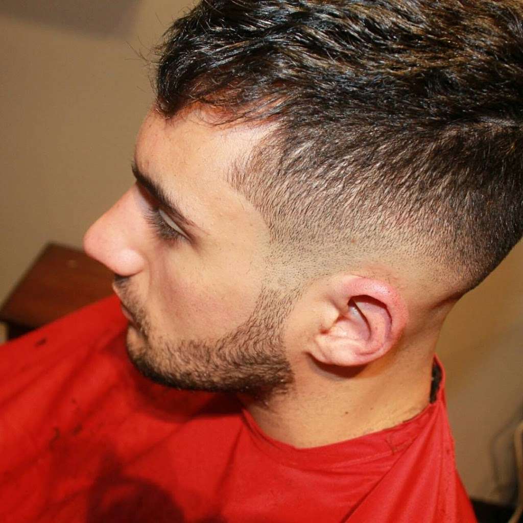 Profile Barber Club LLC | 712 Joliet St, Dyer, IN 46311, USA | Phone: (872) 214-5584