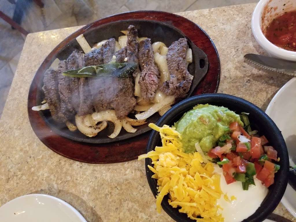 Alicias Mexican Grille | 20420 Southwest Fwy, Richmond, TX 77469, USA | Phone: (281) 912-6363