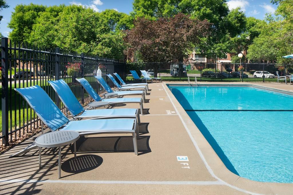 Westwind Apartments | 275 Shelard Pkwy, St Louis Park, MN 55426, USA | Phone: (952) 260-8728