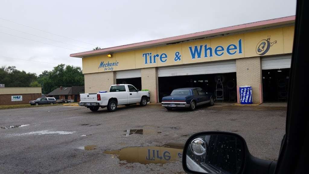 Tire & Wheel | 3748 State Ave #B, Kansas City, KS 66102 | Phone: (913) 287-3597