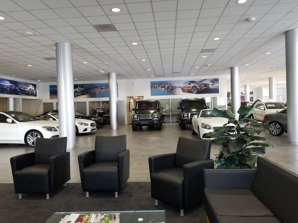 Mercedes-Benz of Oxnard | 1511 Auto Center Dr, Oxnard, CA 93036, USA | Phone: (805) 665-3011