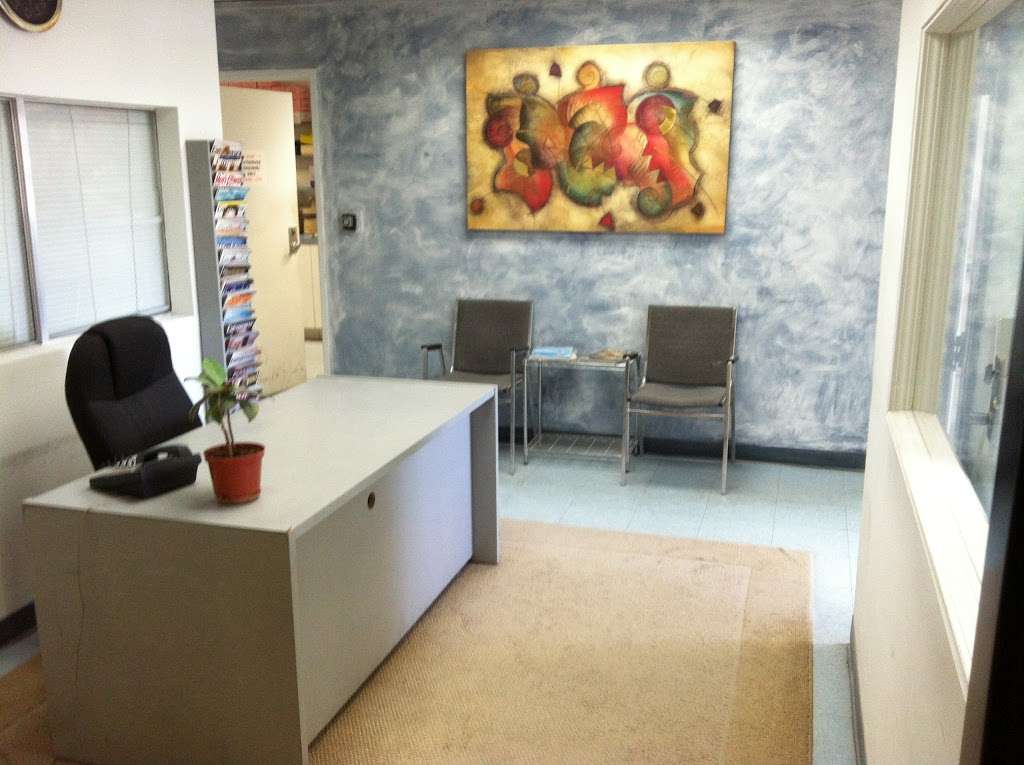 DNT Dental Laboratories | 18345 Ventura Blvd #202, Tarzana, CA 91356 | Phone: (818) 757-0224