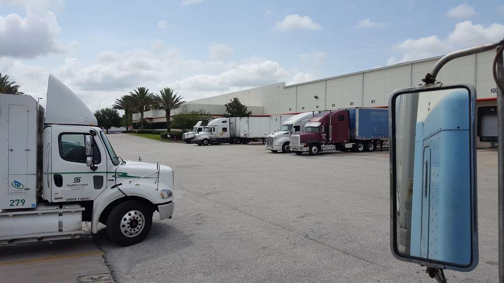 Commercial Warehousing, Inc. | 19925 Independence Blvd, Groveland, FL 34736 | Phone: (352) 429-7023