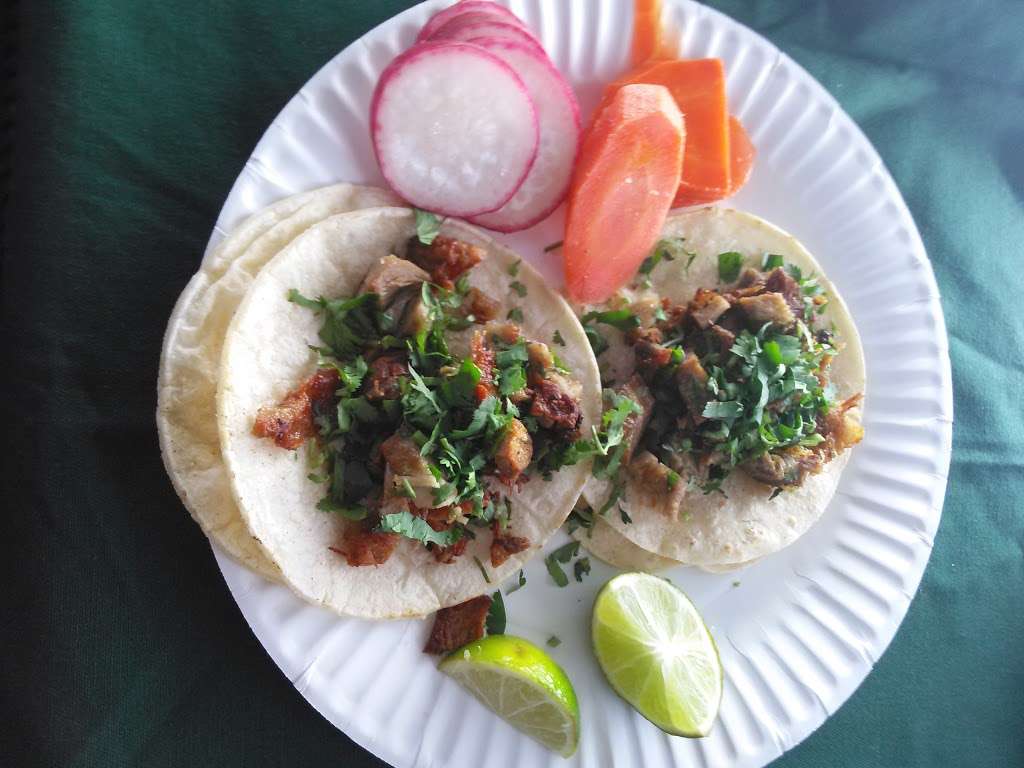 Super tacos #1 En La | 824 W Pacific Coast Hwy, Wilmington, CA 90744 | Phone: (310) 251-3954