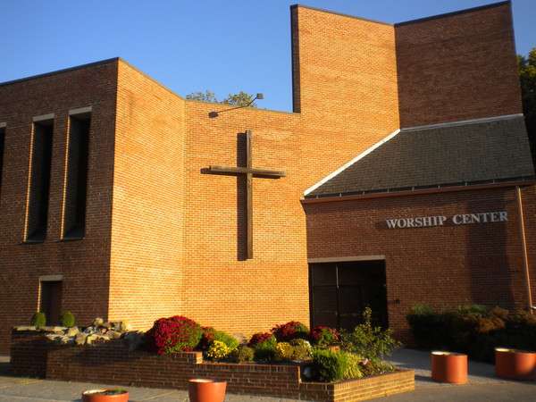 Iglesia Bautista De Washington | 5100 Randolph Rd, Rockville, MD 20852, USA | Phone: (301) 770-4844
