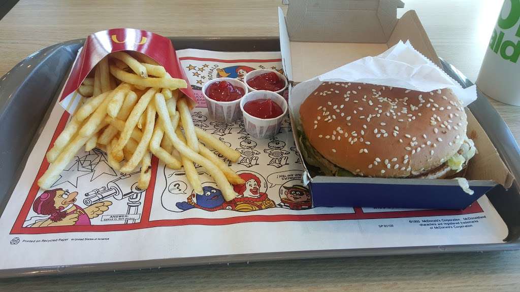 McDonalds | 6650 W Van Buren St, Phoenix, AZ 85043, USA | Phone: (623) 936-1633