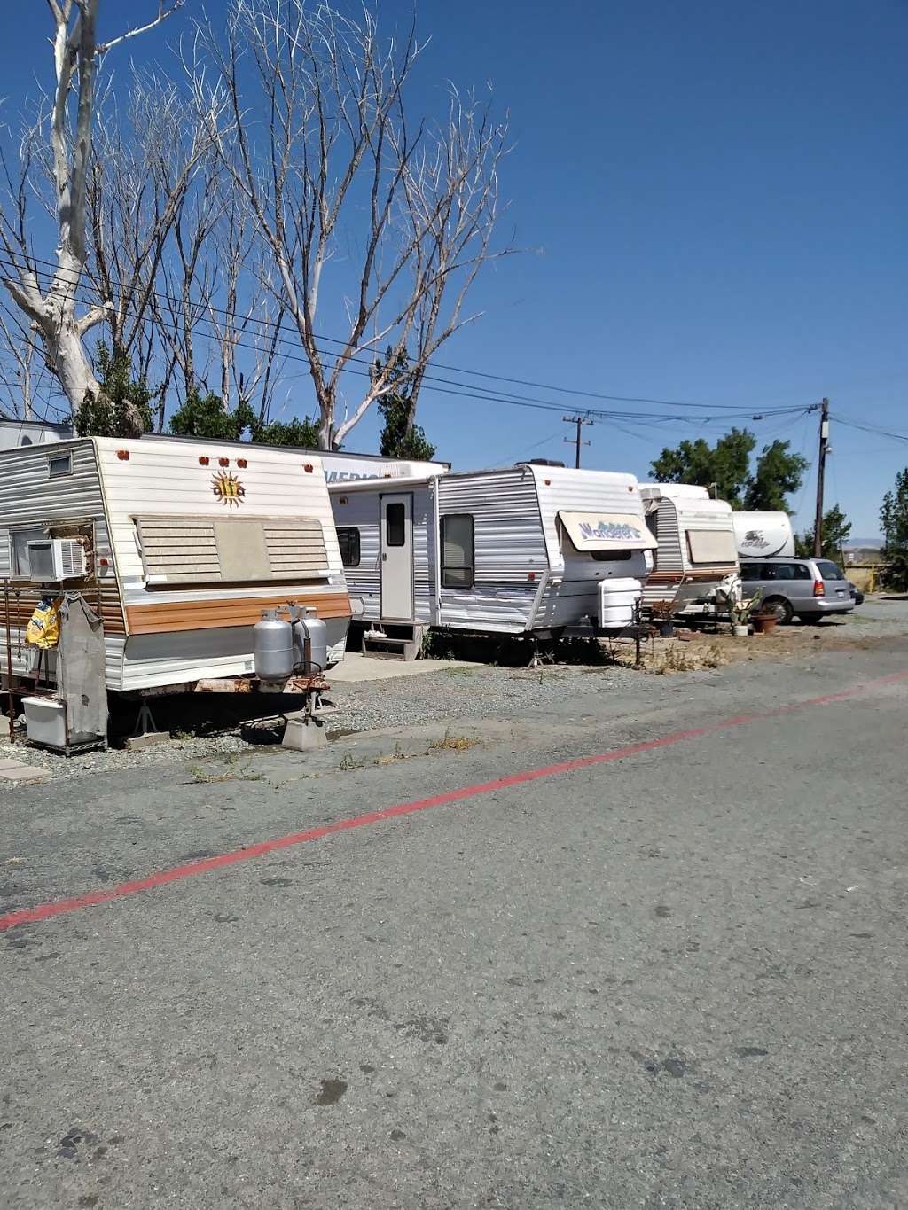 Bella Vista Mobile Home Park | 1570 Willow Pass Rd, Pittsburg, CA 94565, USA | Phone: (925) 432-6234
