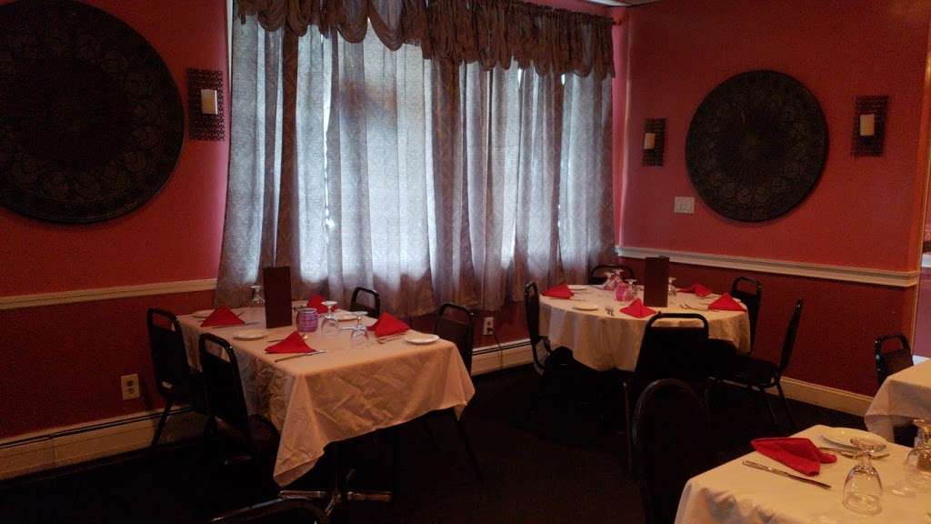 Pappadellas Restaurant | 129 Padanaram Rd, Danbury, CT 06811 | Phone: (203) 743-6804