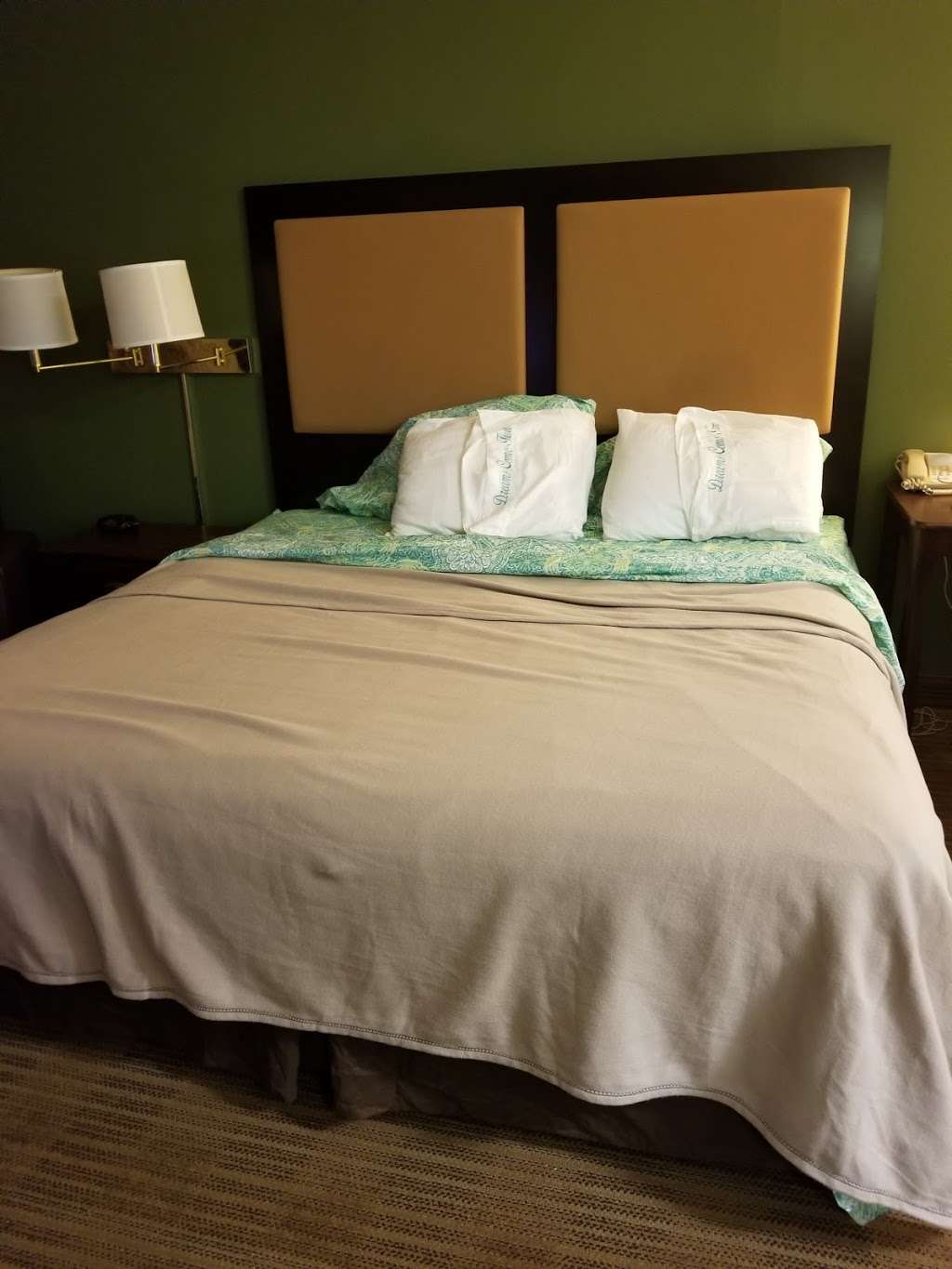 Extended Stay America - Philadelphia - Airport - Tinicum Blvd | 9000 Tinicum Blvd, Philadelphia, PA 19153, USA | Phone: (215) 492-6766