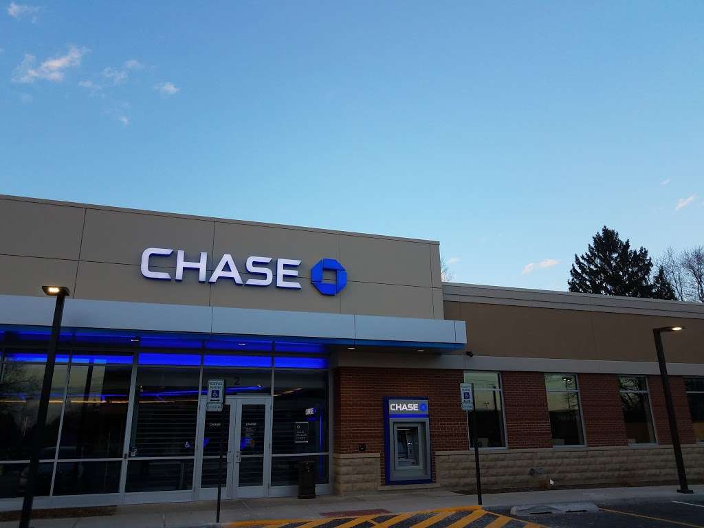 Chase Bank | 2 E Euclid Ave, Prospect Heights, IL 60070, USA | Phone: (847) 392-1600