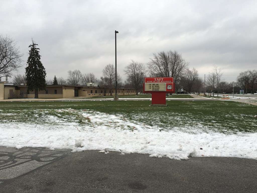 Robert A.Taft Middle School | 1000 S Main St, Crown Point, IN 46307, USA | Phone: (219) 663-1507