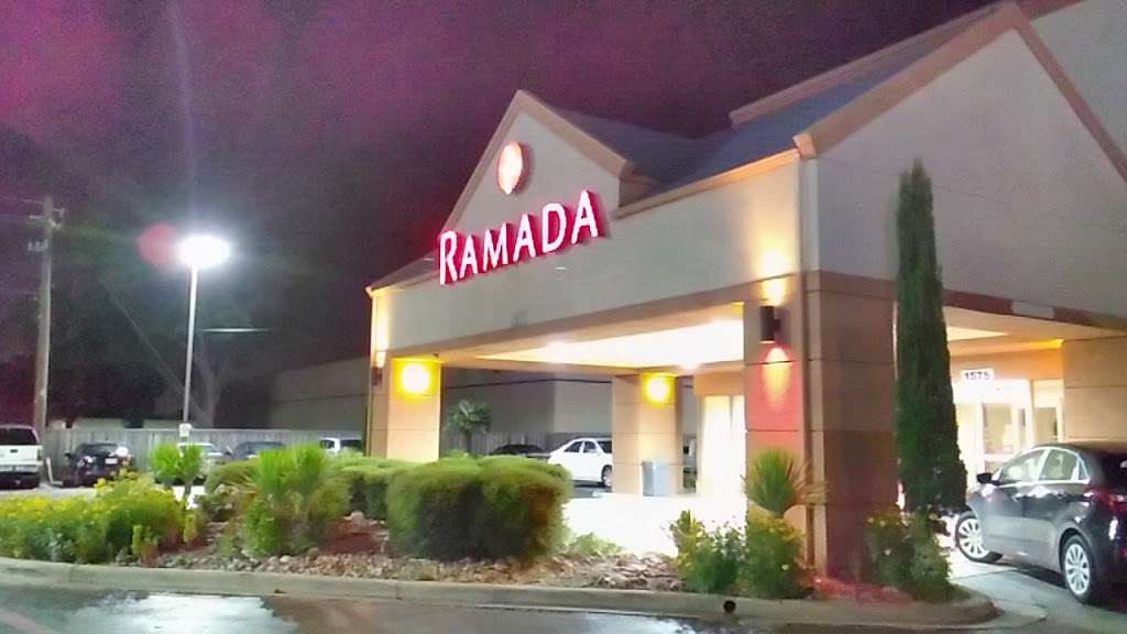 Ramada by Wyndham Dallas Love Field | 1575 Regal Row, Dallas, TX 75247 | Phone: (214) 638-6100