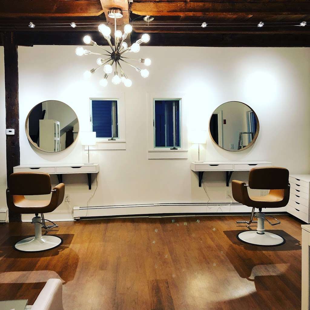 Darling Merrill Hair Company | 10-C Harris St, Newburyport, MA 01950, USA | Phone: (978) 944-3523